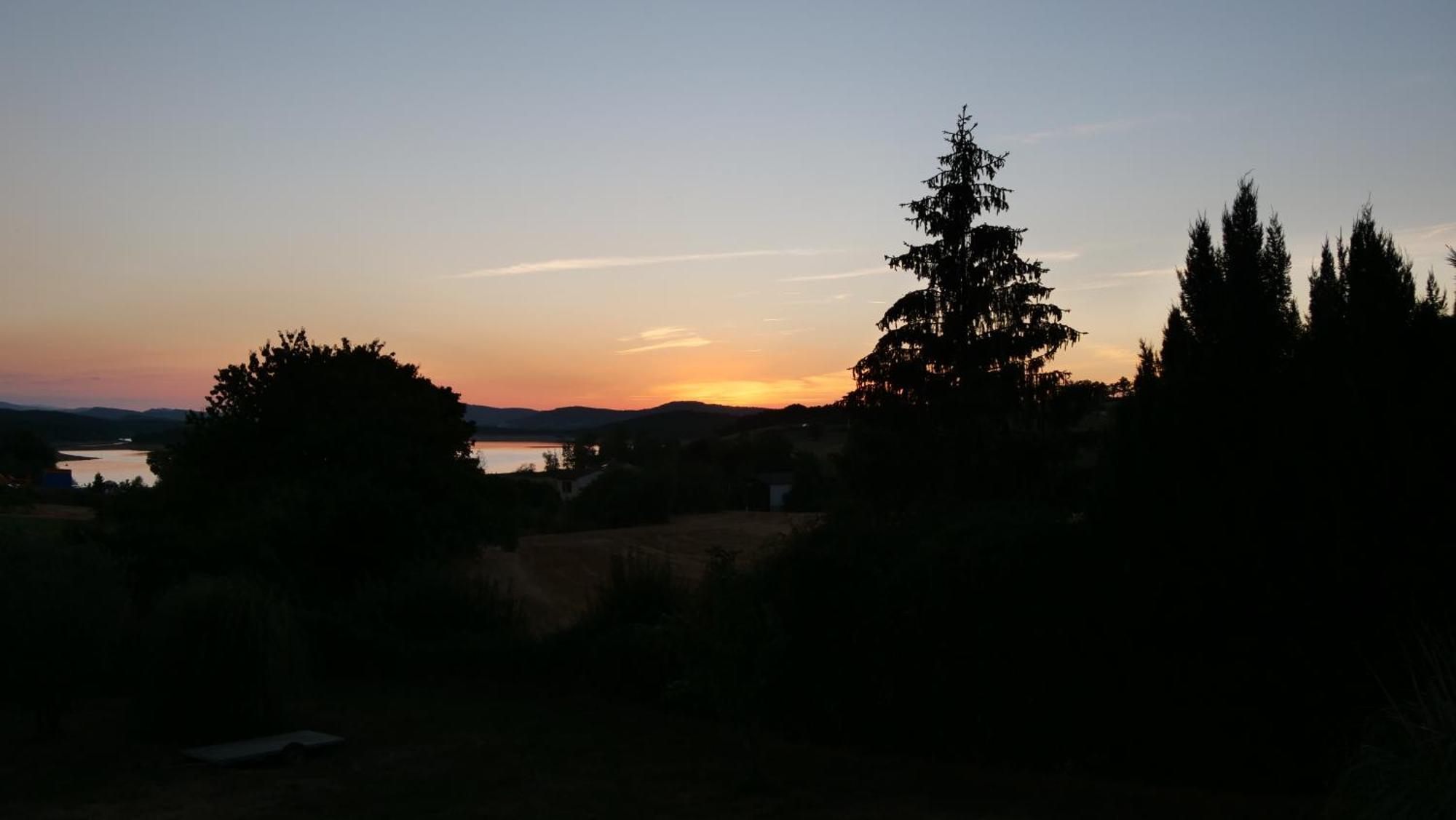 Maison Avec Vue Sur Le Lac De Montbel エクステリア 写真